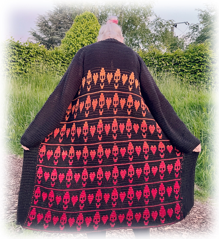 Häkelanleitung Jacke "Skulllove" - Bild 2