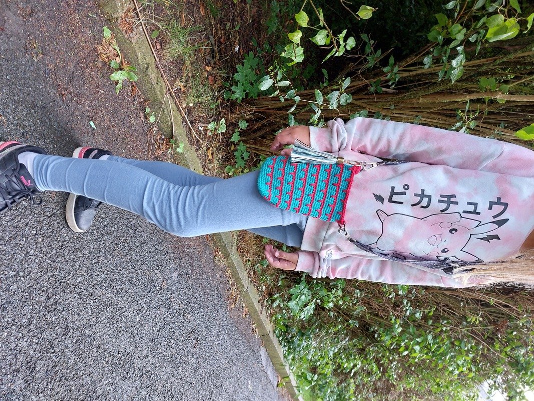 Handytasche  Tasche für junge Mädchen  kleine Umhängetasche