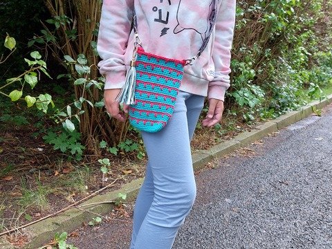 Handytasche  Tasche für junge Mädchen  kleine Umhängetasche