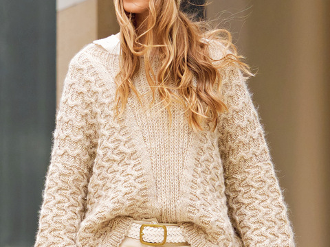 Pulli und Mütze in Beige