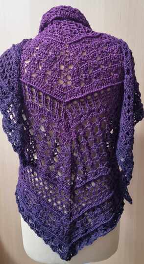 Flaches Dreieckstuch „Sangrey BE“ - Häkelanleitung