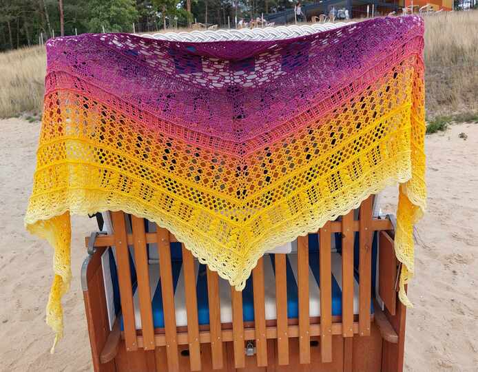 Flaches Dreieckstuch „Sangrey BE“ - Häkelanleitung