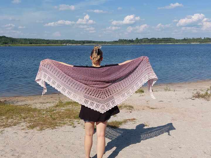 Flaches Dreieckstuch „Sangrey BE“ - Häkelanleitung