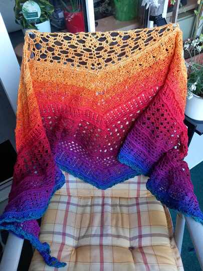 Flaches Dreieckstuch „Sangrey BE“ - Häkelanleitung