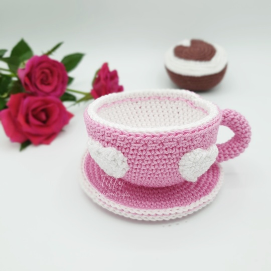 Love Cup Set - Cappuccino and Hot Cacoa With Heart Latte Art Crochet