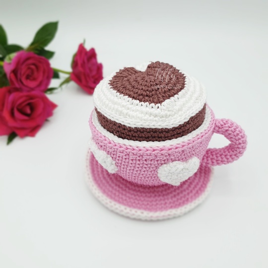Love Cup Set - Cappuccino and Hot Cacoa With Heart Latte Art Crochet