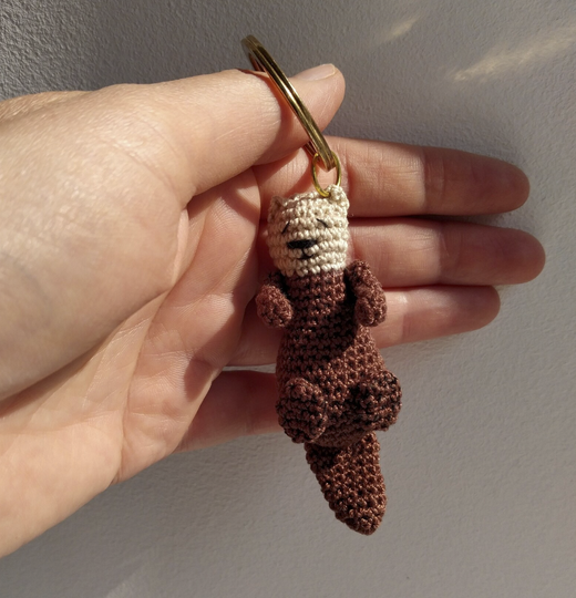 Otter crochet amigurumi with baby