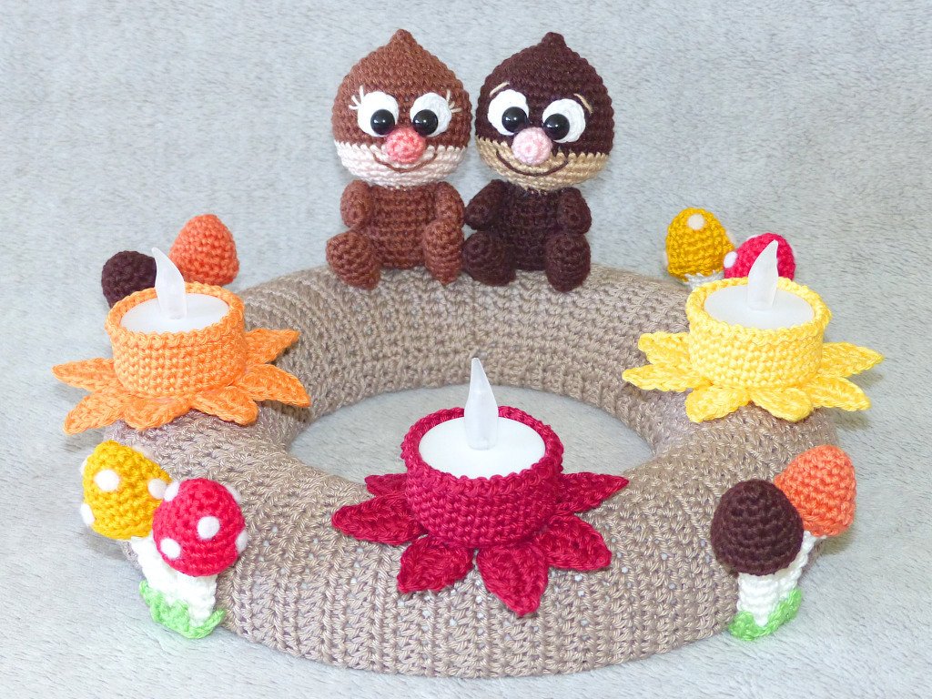 Crochet Pattern Table wreath autumn