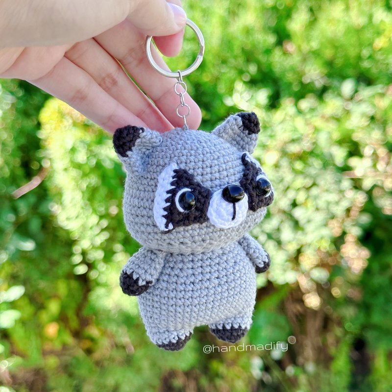 Raccoon Keychain - Image 3