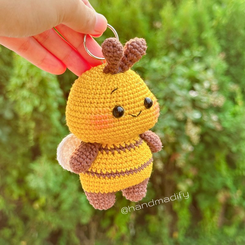 Bee Keychain - Image 2