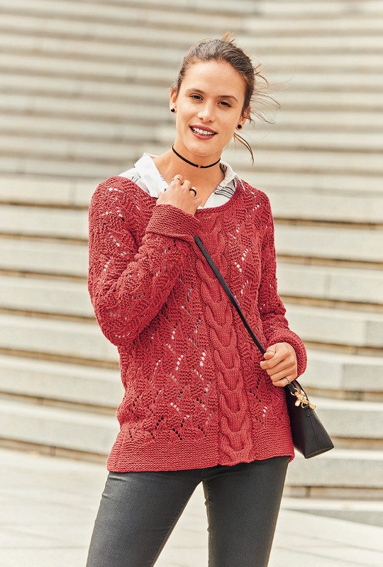 Pullover in Rot mit Zopf und Ajourmuster - Bild 3