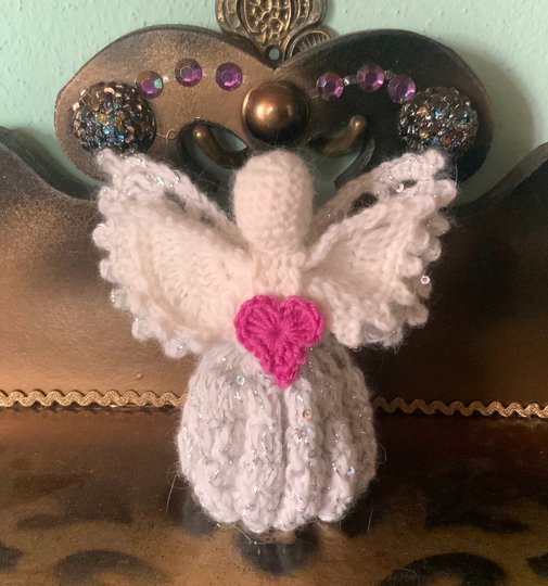 Stehendes Engelchen / Schutzengel