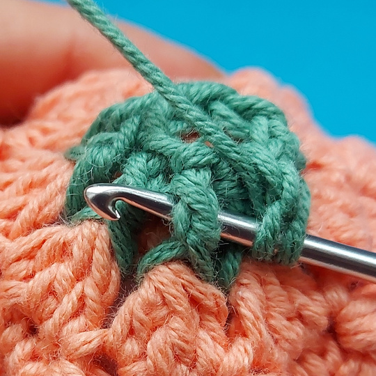 Mini-pumpkin Izzy - no sewing, no glueing