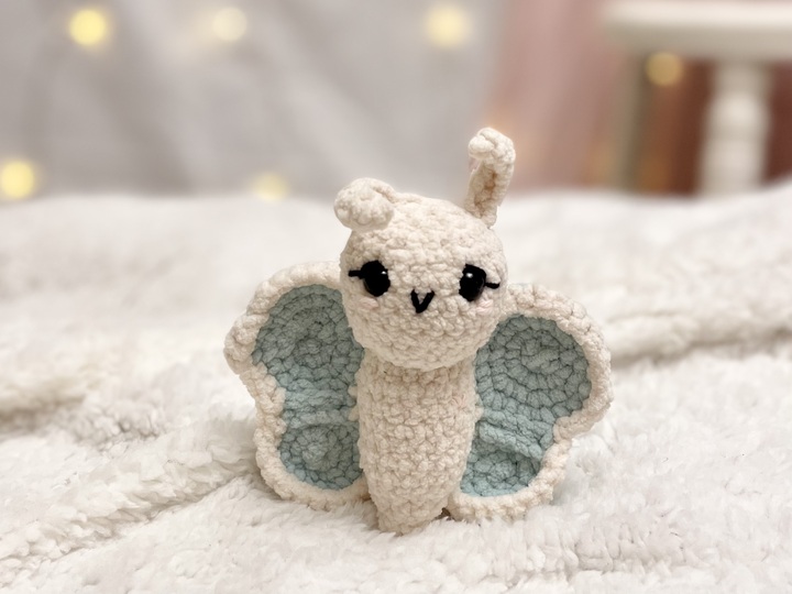 Häkelanleitung Schmetterling „Delia“ | Anleitung für Häkeltier Insekt