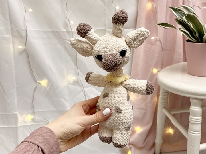 Häkelanleitung Giraffe „Katja“ | Häkelanleitung Amigurumi Safari Tier