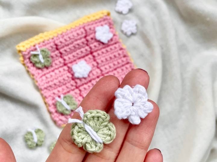 Häkelanleitung Tic Tac Toe „Spring“ | Häkelanleitung Reisespiel