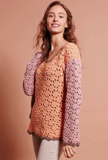 Frühlingshafter Häkelpulli "Alles easy!" in Apricot und Rosé