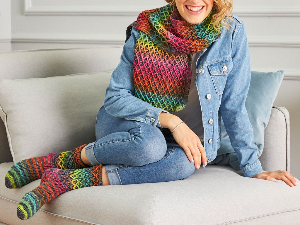 SOCKEN &amp; SCHAL GEHÄKELT