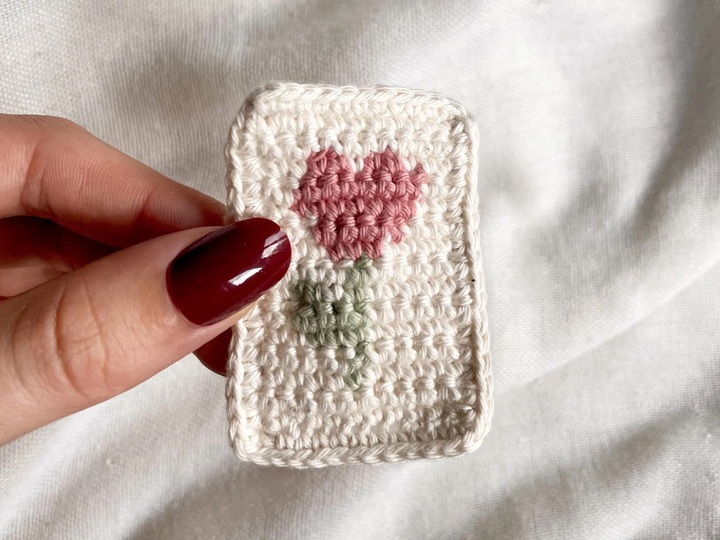 Häkelanleitung Aufnäher Herz Blume | Anhänger Applikation Patch Blume