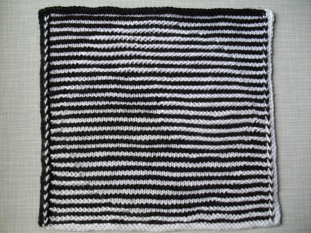 Spüli in Schattenstricktechnik mit besonderem Rand, Motiv yin und yang - Bild 3
