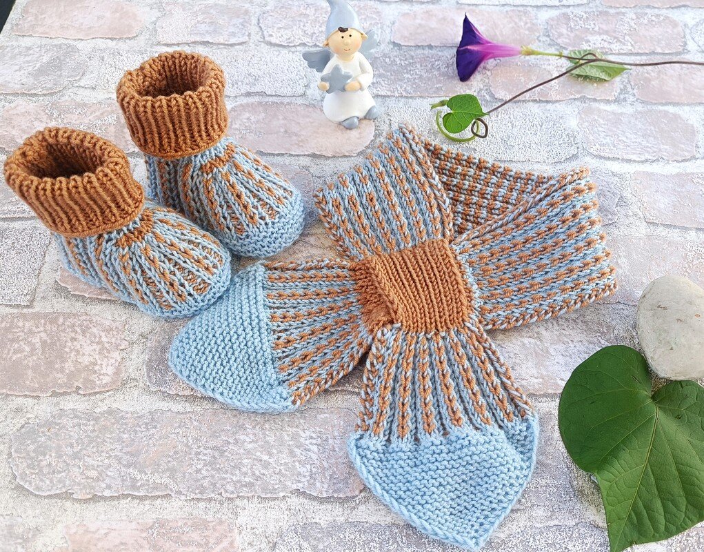 Einfache Strickanleitung Baby- Set Drillis, Schuhe und Schal