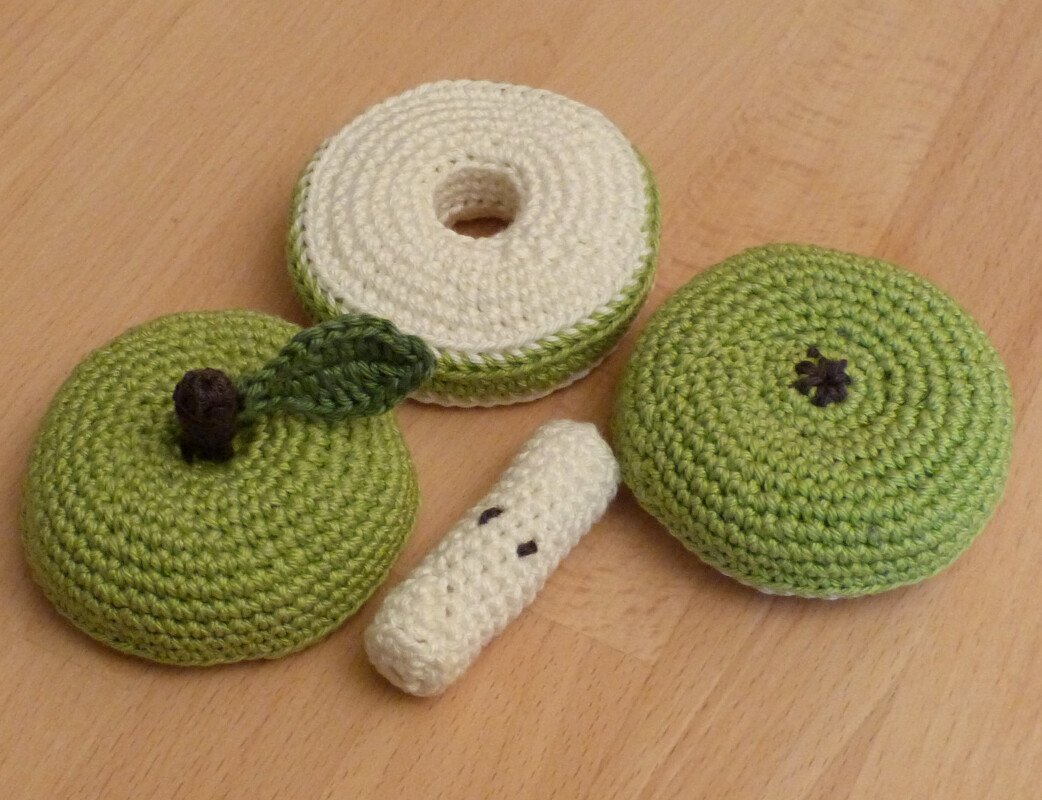 Häkelanleitung für ein Steckspiel "Apfel" Stapelspiel, Motorikspiel - Bild 2