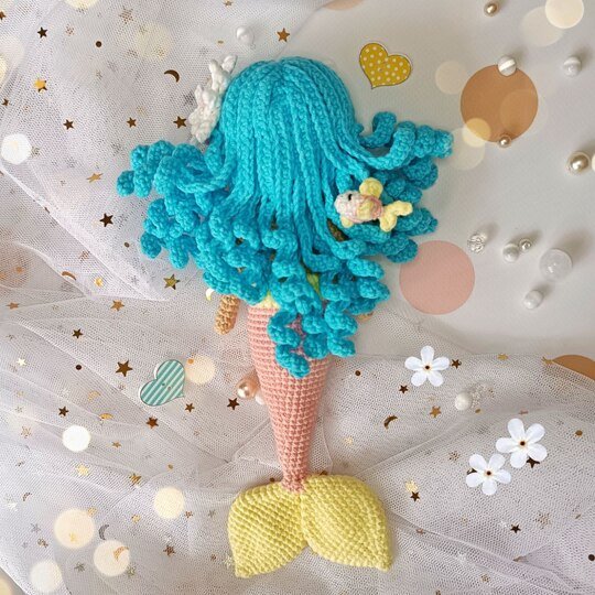 Crochet pattern mermaid, amigurumi doll