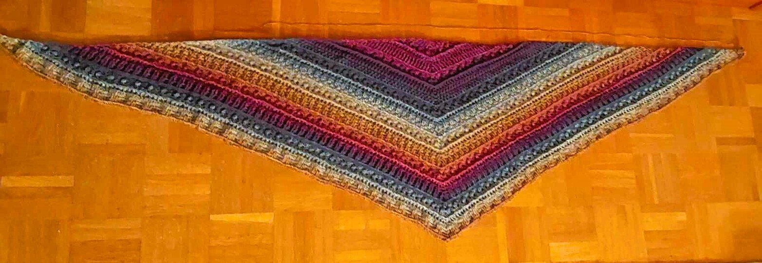 Crochet Pattern Flat Triangular Scarf "Medea"