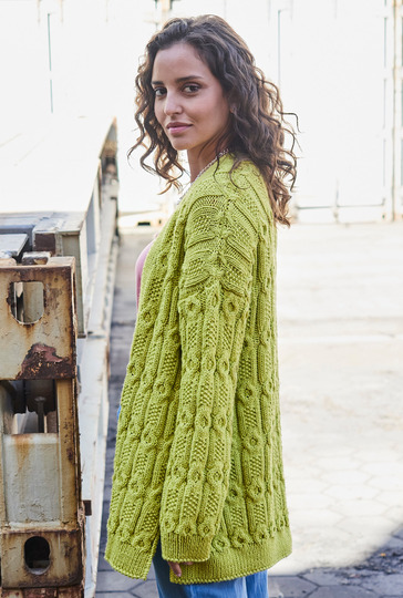 Oversize-Jacke im Zopfmuster in Limettengrün