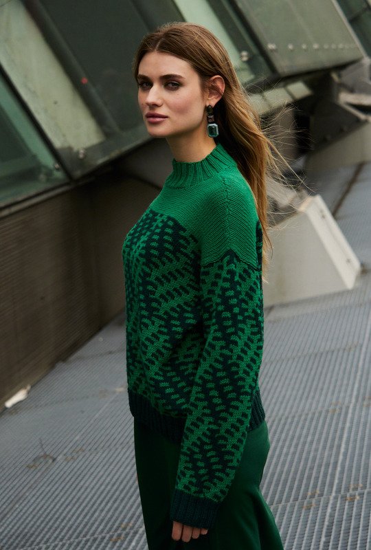 Pulli im Hebemaschenmuster in Grün - Bild 3