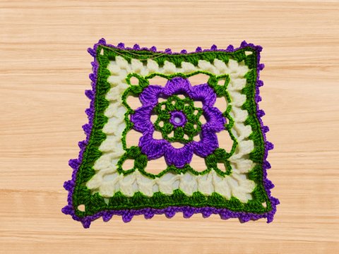 Crochet Square Motif Pattern PDF + Video Tutorial | Easy Granny Square