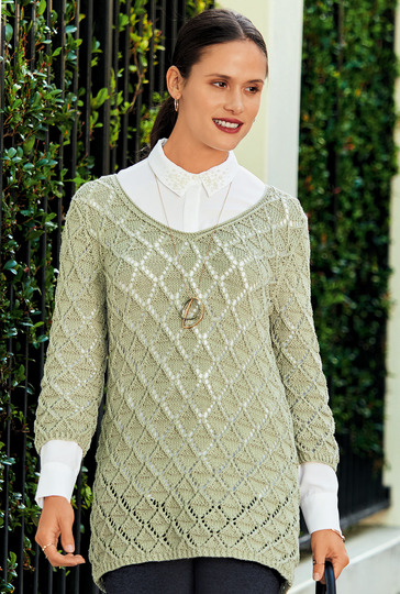 Olivfarbener Pullover mit Ajourrauten