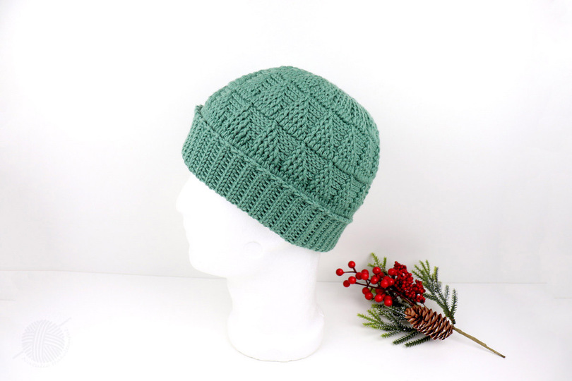 Mütze "Tina" (Dreieckmutster, alle Gr.)