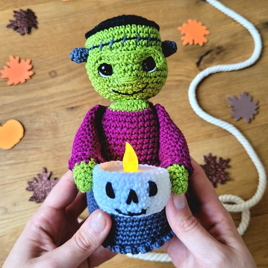 Anleitung Teelichthalter Zombie/Frankenstein