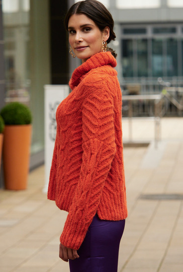 Pulli mit Zopfmuster und Schalkragen in Orange