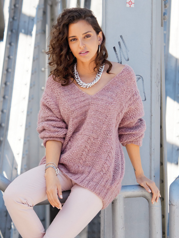 Pulli mit Strukturmsuter in Rosenholz