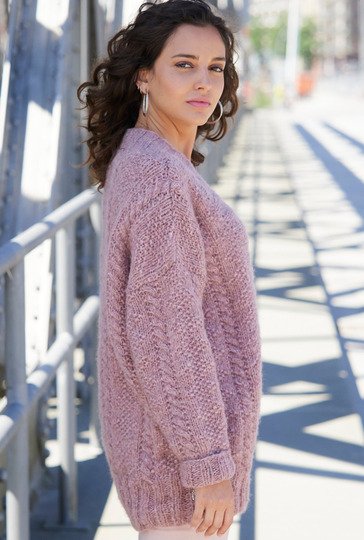 Pulli mit Strukturmsuter in Rosenholz