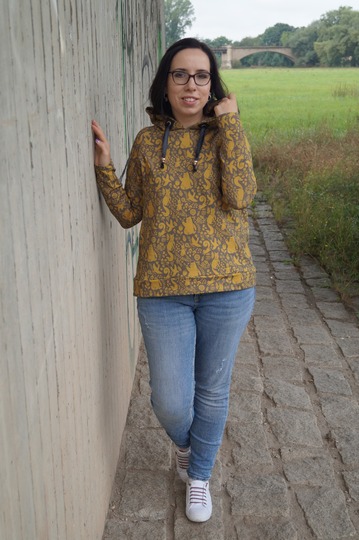 Ebook Hoodie EBERN Gr. 34-56 + gratis Plottdatei