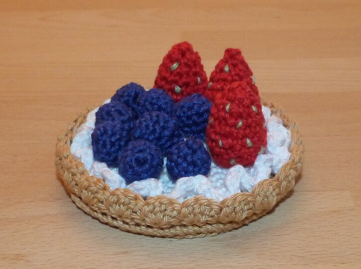 Crochet pattern fruit tartlets