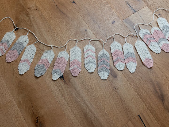 Boho Feder Girlande Häkelanleitung, Anleitung Dekoration Vogelfedern