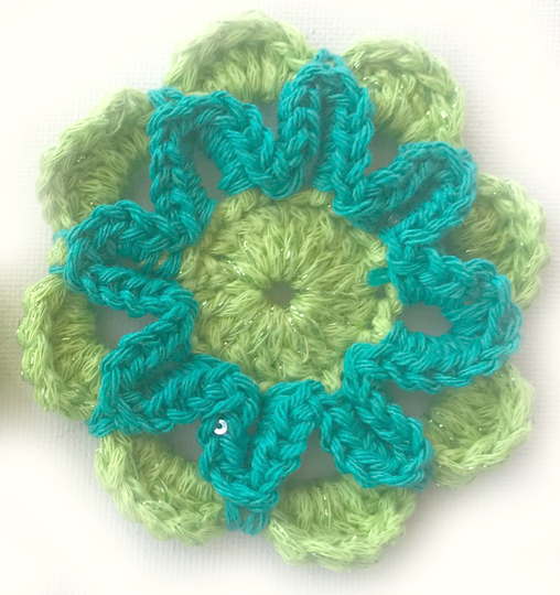 Tuch/Stola mit Blätter & Blumen 