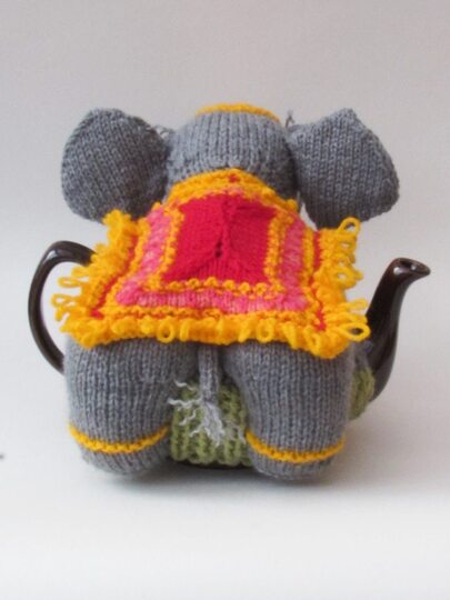 TeaCosyFolk's Elephant Tea Cosy Knitting Pattern