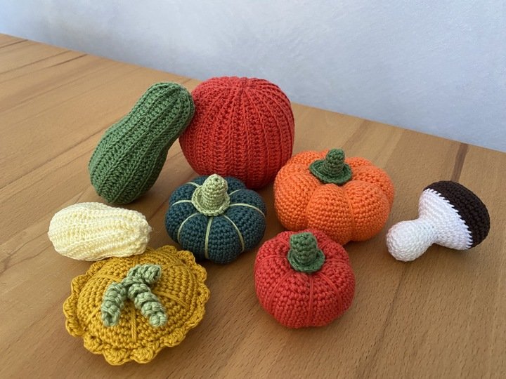 Gemüse häkeln von A wie Aubergine bis Z wie Zwiebel, 12 Sorten in Varianten