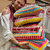 Häkelanleitung Blumenbunt Kissen, bunter Kissenbezug mit Blumenmuster