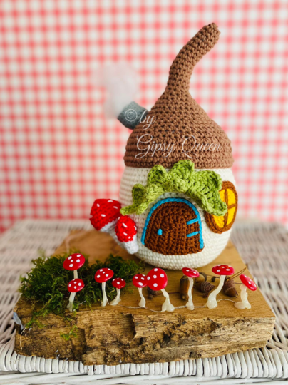 Häkelanleitung Eichelhaus Türstopper