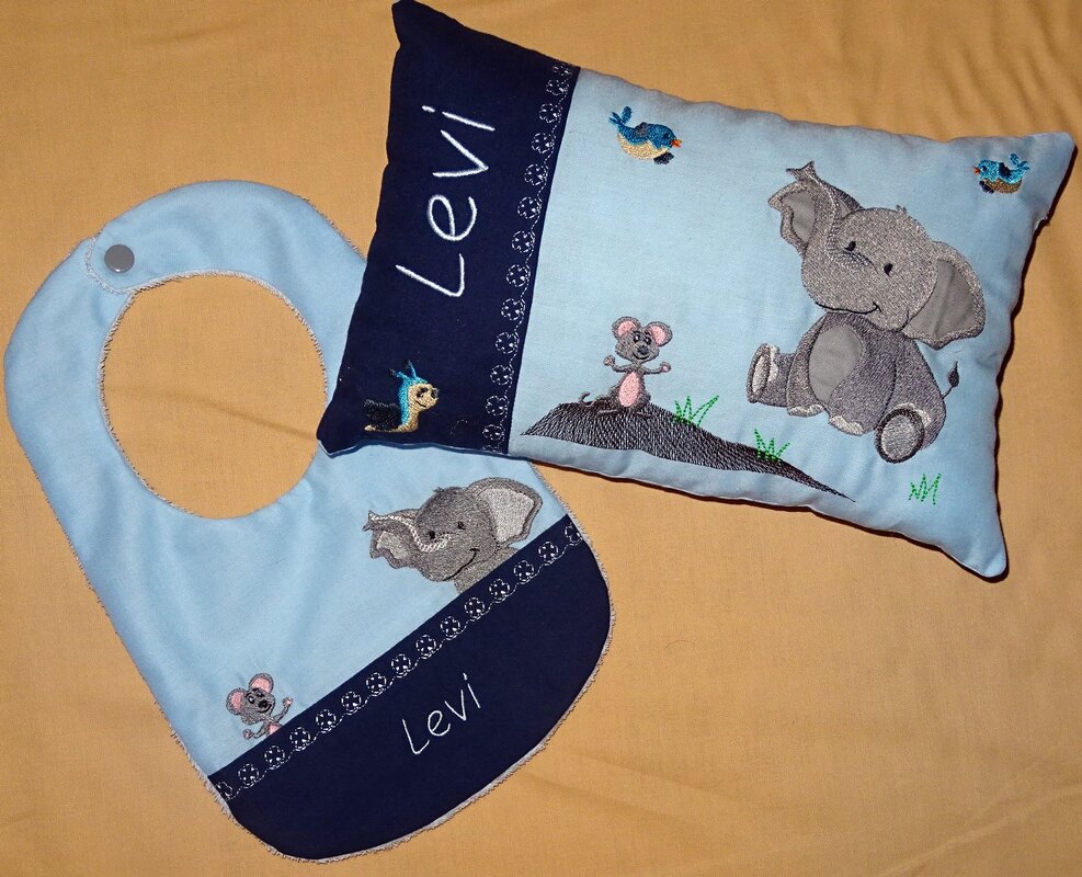 Stickdatei - Kissen und Lätzchen SET ITH - Elefant mit Maus