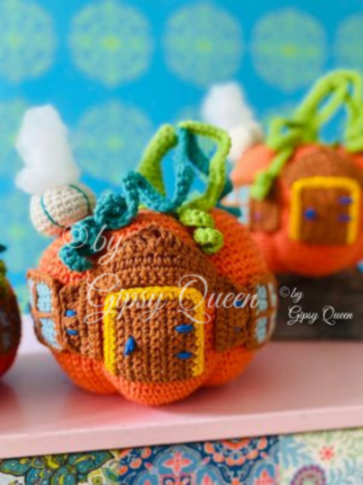 Häkelanleitung Kürbishaus Türstopper