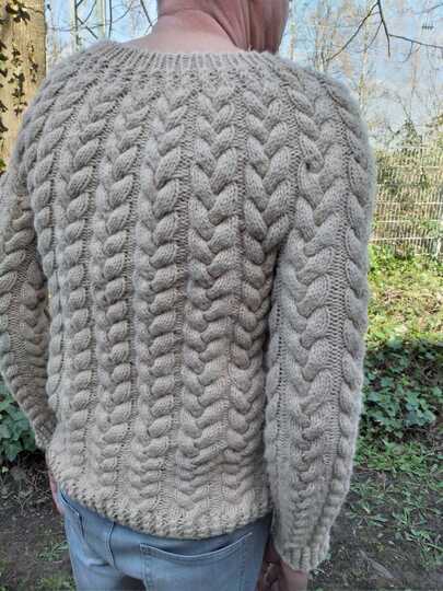 Zopfpulli Trenzas- Strickanleitung für einen Unisex Pullover