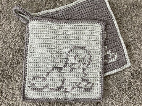 Häkelanleitung Topflappen Robbe