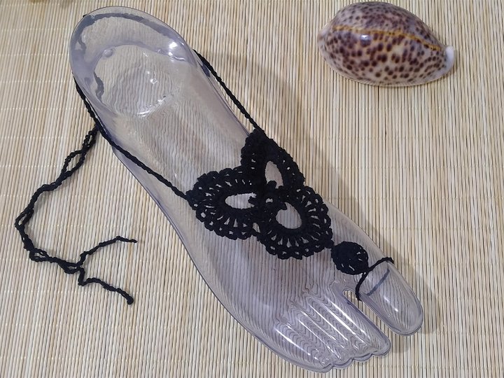 Häkelmuster Barfußsandalen – Boho Fußkettchen PDF + Video (Englisch)